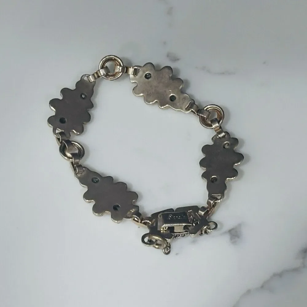 Vintage Barclay Bracelet Gold Tone Scroll Leaf Link Safety Chain 7.5